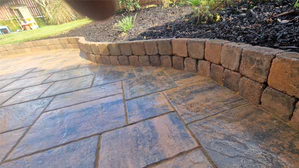 Garden Seating Wall Feature